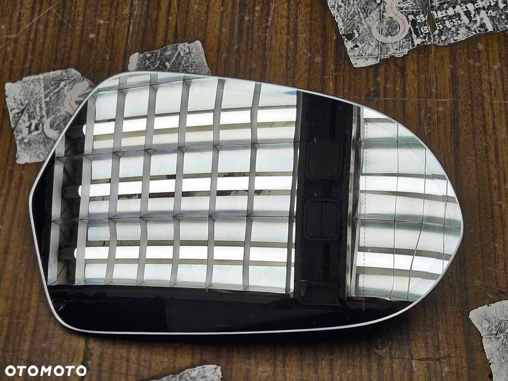 Szkło Lusterko 4G0857536E Wkład Fotochrom Prawy Prawe Podgrzewane Audi A6 C7 Oryginalne 2011r - 1