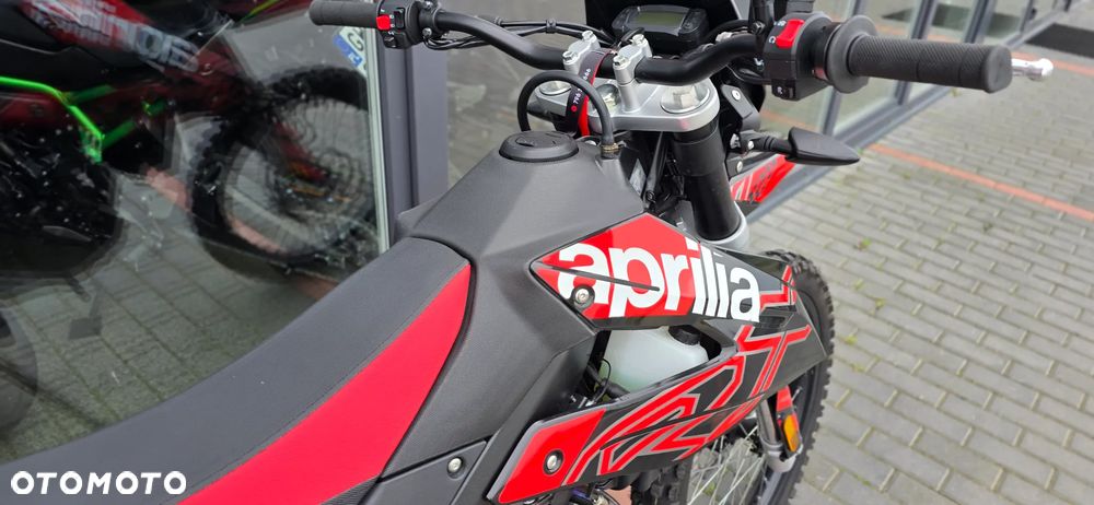 Aprilia RX - 16