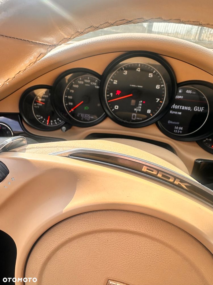 Porsche Panamera Standard - 4