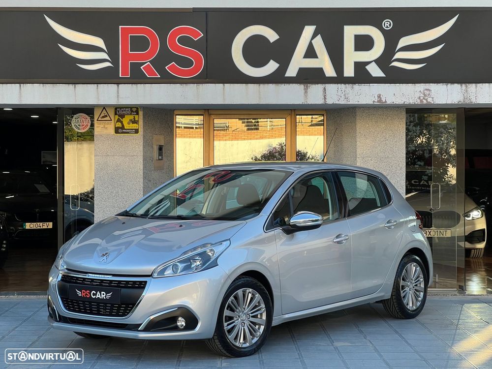 Peugeot 208 1.2 PureTech Style - 1