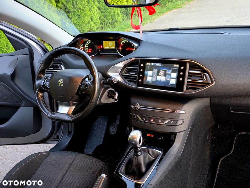 Peugeot 308 - 14