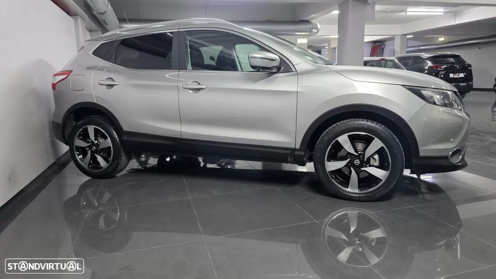 Nissan Qashqai 1.6 dCi N-Connecta 18 Xtronic - 3