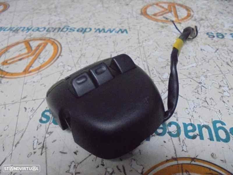 COMANDO VOLANTE TOYOTA COROLLA VERSO 2002 -8623013010 - 6