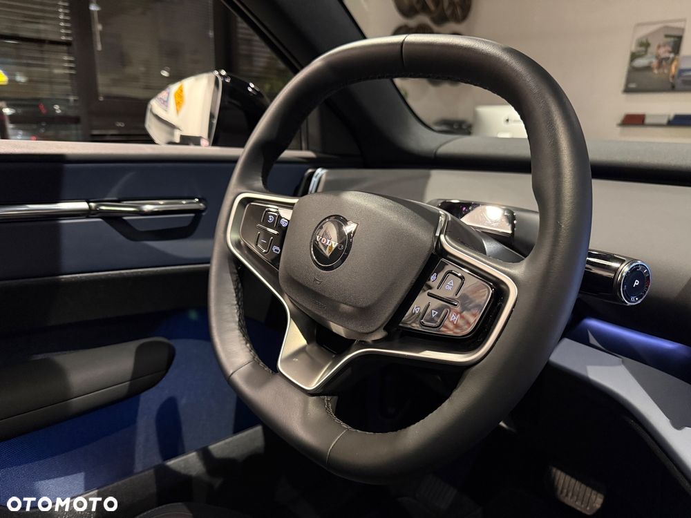 Volvo EX30 Twin Motor Performance AWD Plus - 25