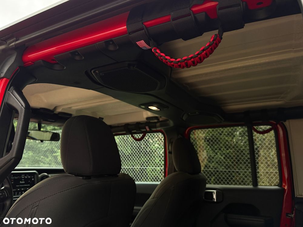 Jeep Wrangler - 27