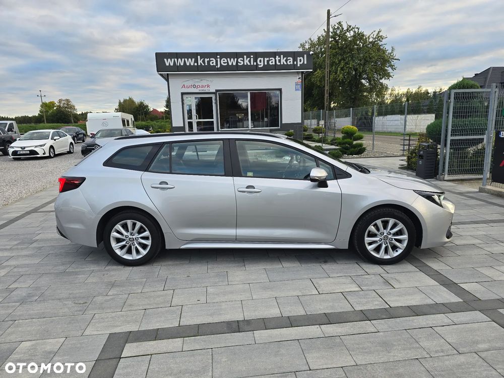 Toyota Corolla 2.0 Hybrid Comfort - 19