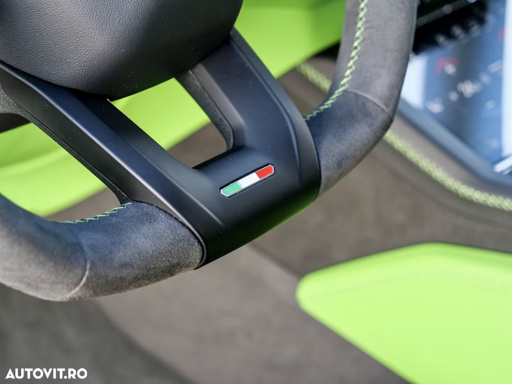 Lamborghini URUS - 21