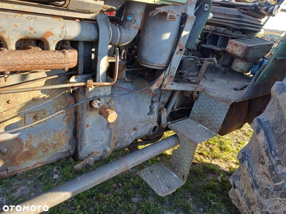 Części do FENDT Favorit 610S,611S,612S,614S,600SL,moist,silnik,skrzynia biegów,przystawka napędu,atak,wałek,koło zębate,podnośnik, - 1