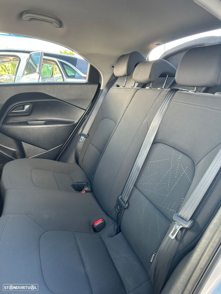 Kia Rio 1.1 CRDi - 9