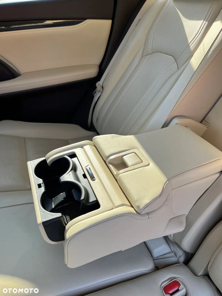 Lexus RX 450h Prestige - 11