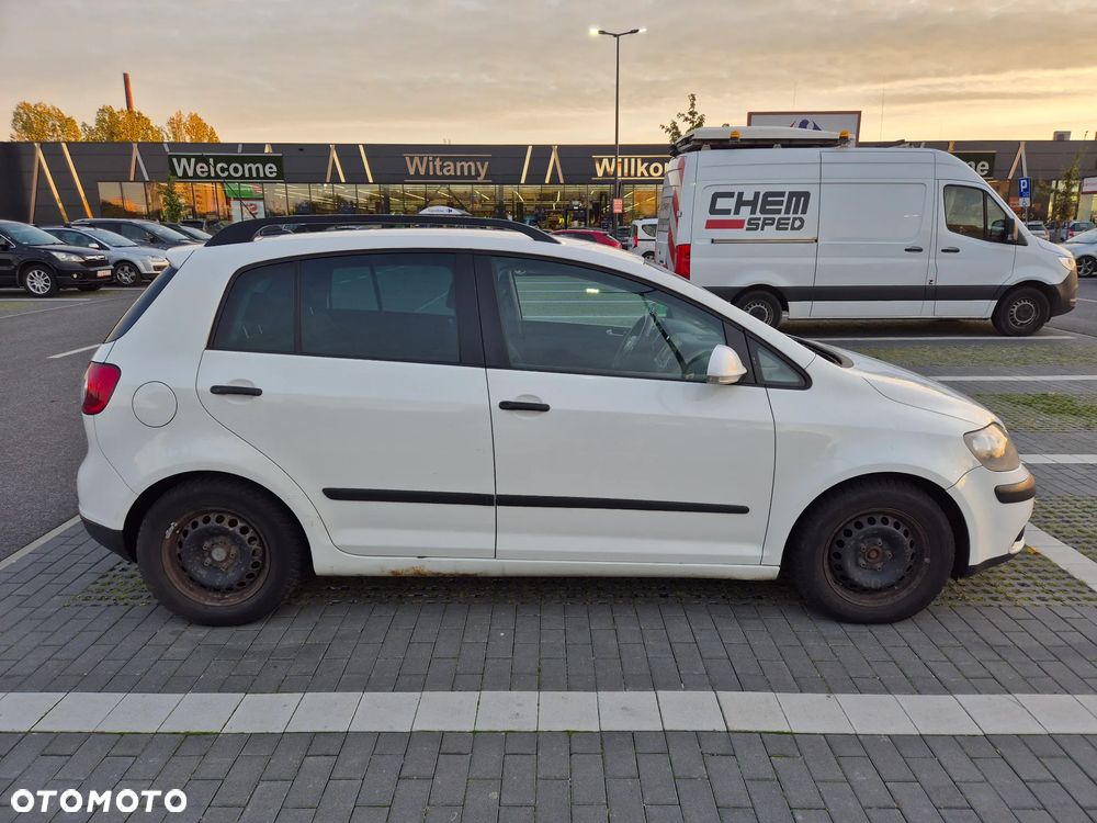 Volkswagen Golf Plus 1.9 TDI DSG Trendline - 6