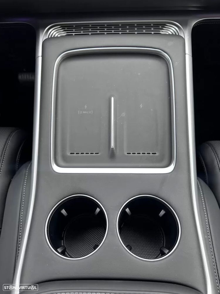 Xpeng G9 98 kWh AWD Performance + Pack Premium - 49