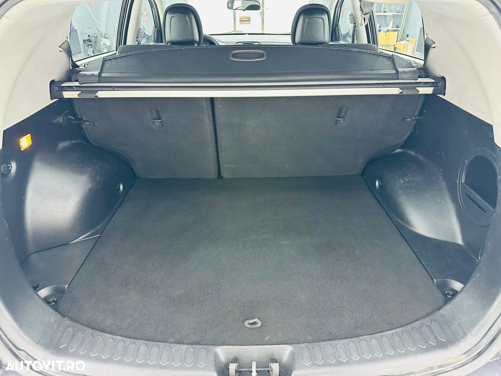 Kia Sportage 1.7 CRDI 2WD Spirit - 16