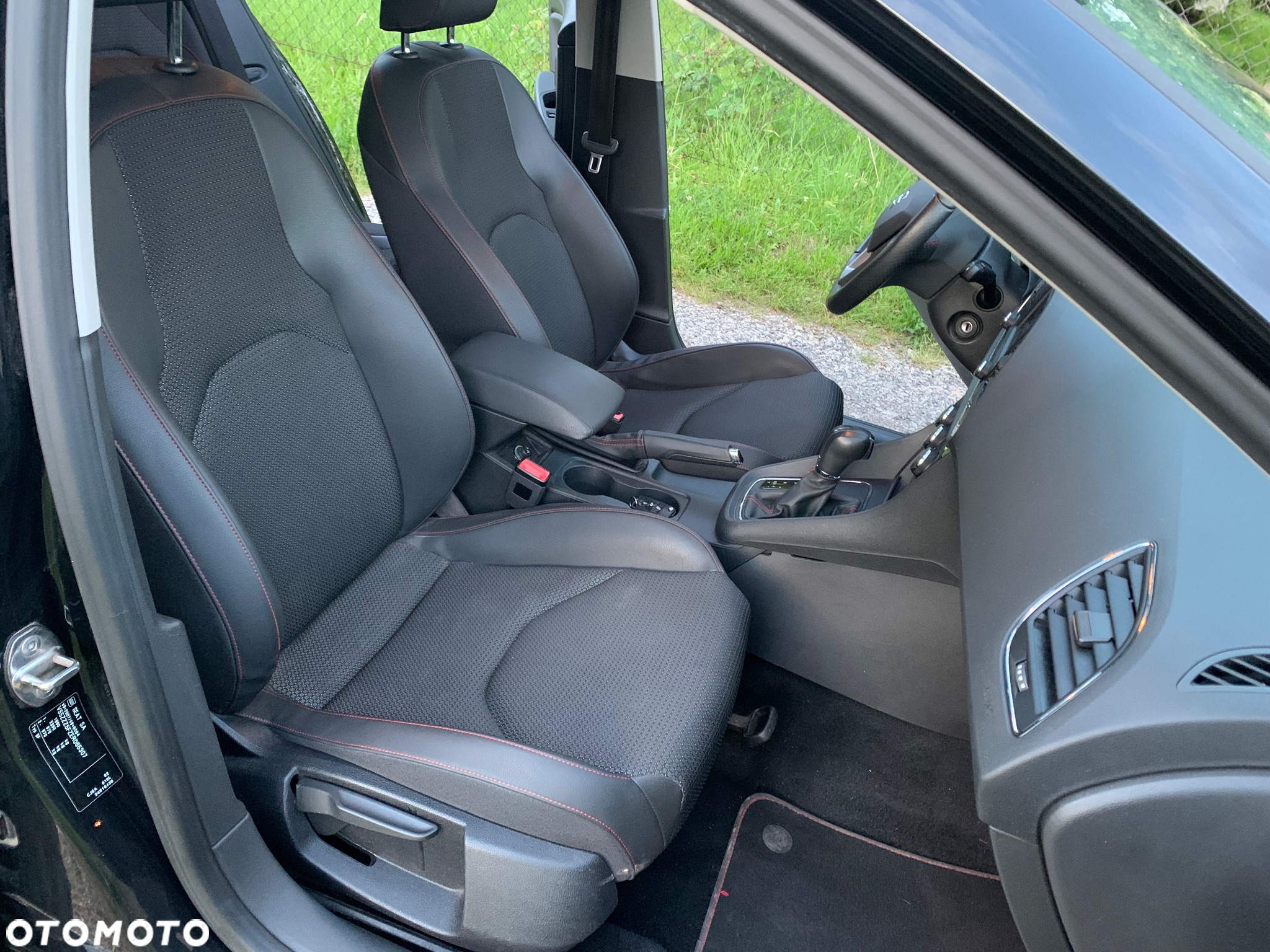 Seat Leon 1.8 TSI FR Black S&S DSG - 8