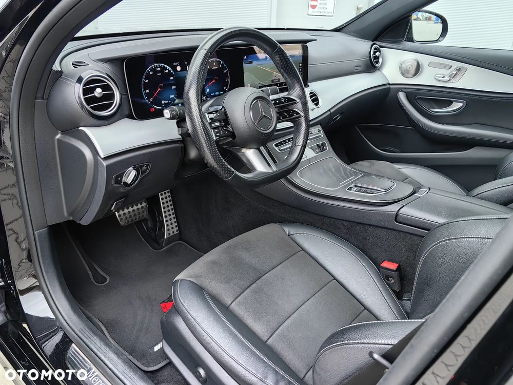 Mercedes-Benz Klasa E 450 4-Matic AMG - 21