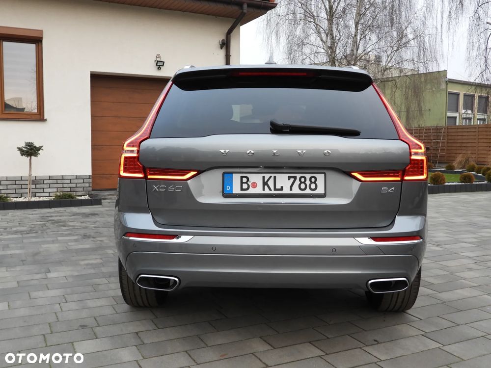 Volvo XC 60 B4 D Geartronic Inscription - 24