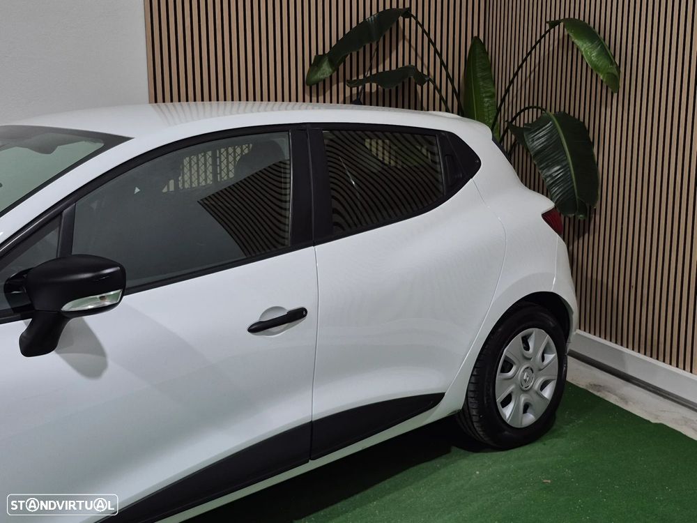 Renault Clio 1.5DCI - 2018 | GARANTIA | NACIONAL - 4