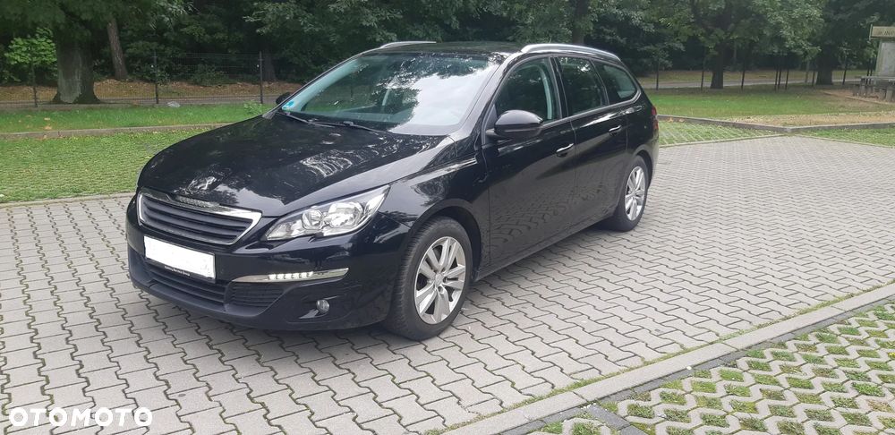 Peugeot 308 SW BlueHDi 150 Automatik Stop & Start Allure - 2