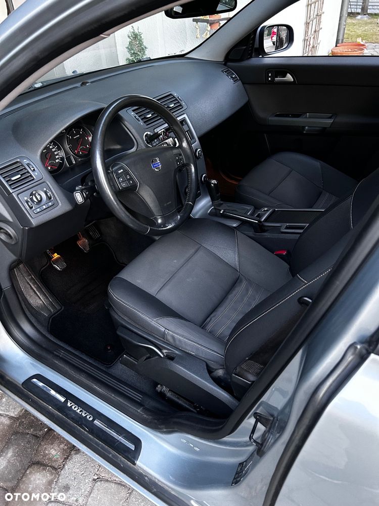 Volvo V50 D5 - 6