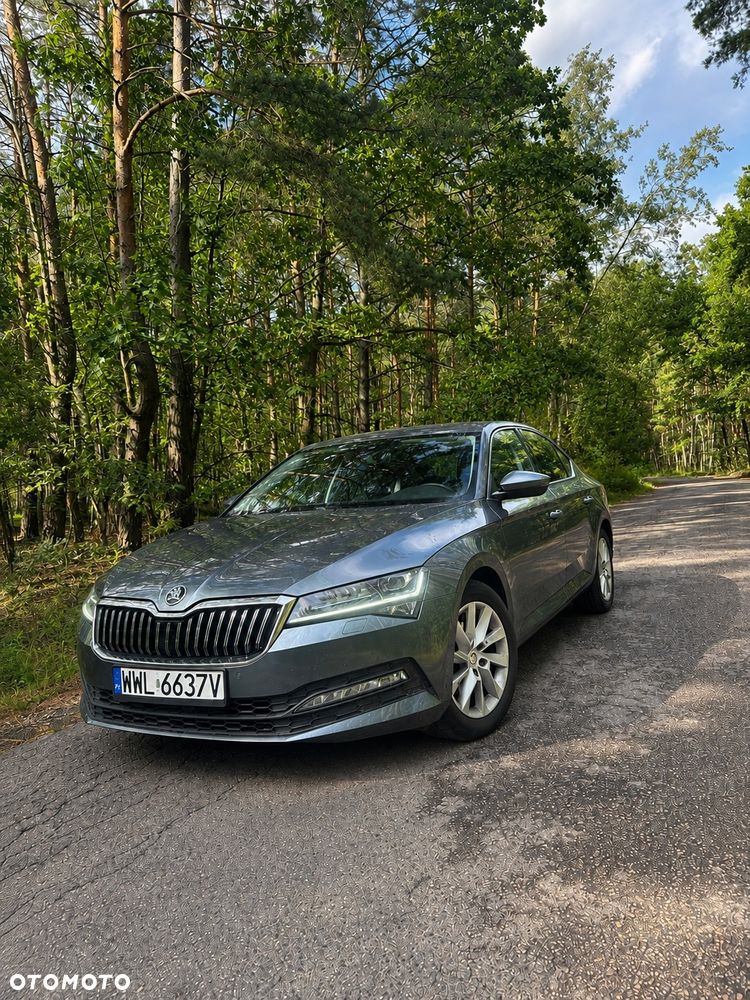Skoda Superb 2.0 TDI Ambition - 2