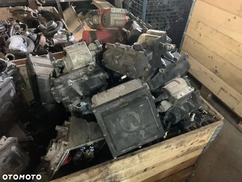 Pompy Adblue Grundfos Emitec Cummins DAF LF CF / różne / dozowniki - 7