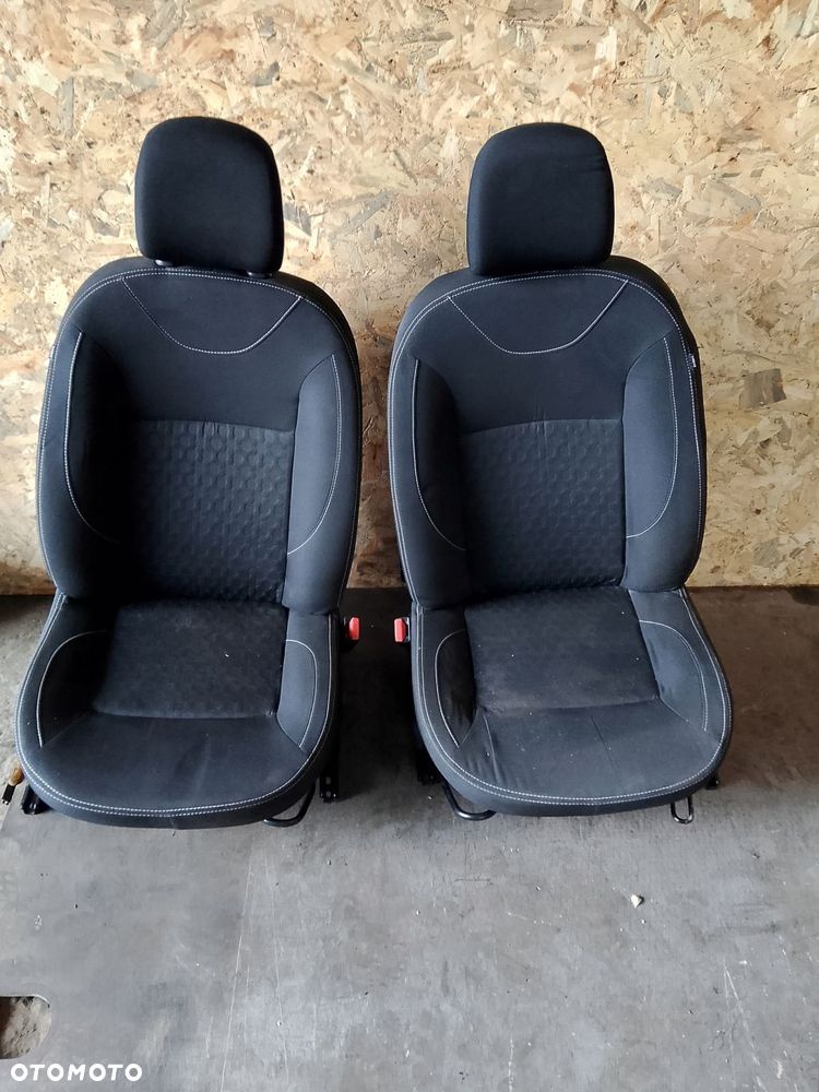fotele przód dacia sandero ii - 1