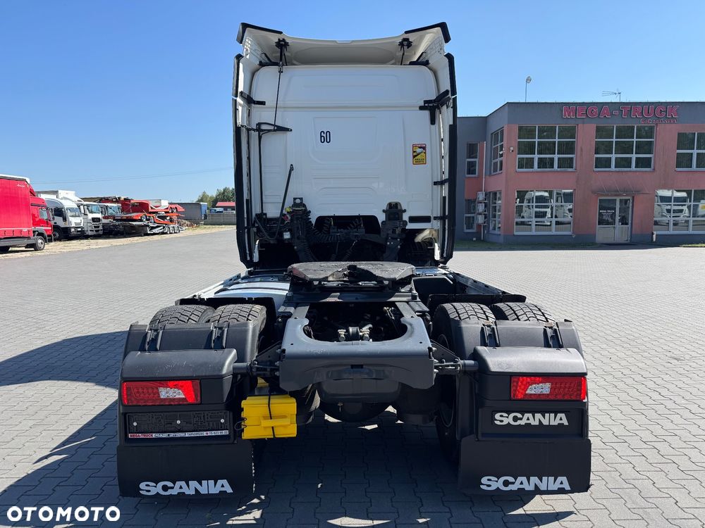 Scania R 450 ŁADNA I BOGATA 4 PODUSZKI - 6