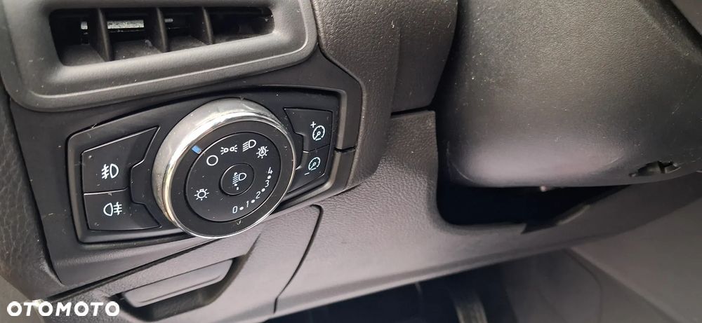 Ford Focus 1.5 TDCi Trend - 10