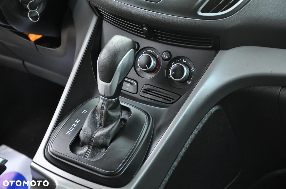 Ford Escape - 34