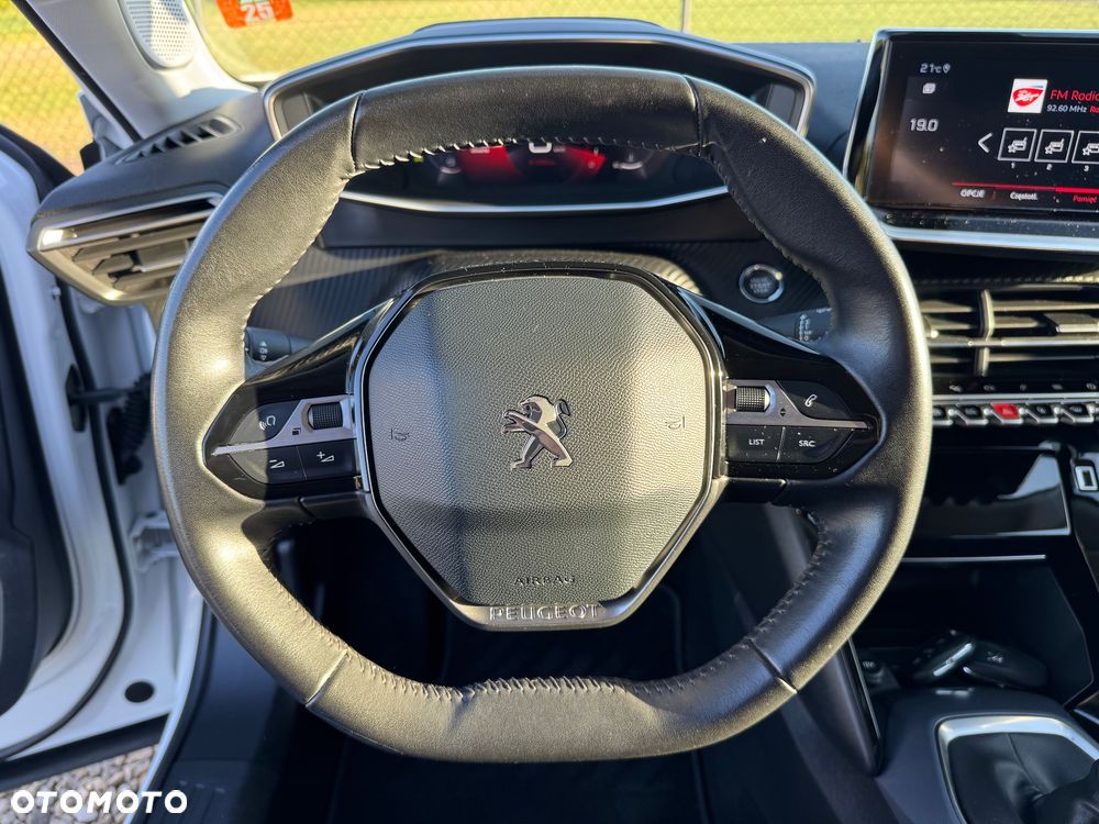 Peugeot 2008 PureTech 100 Stop&Start Allure - 34
