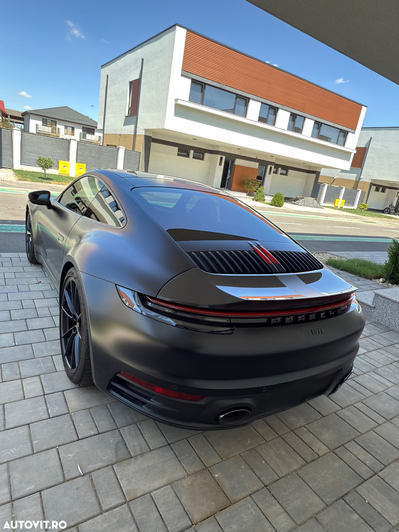Porsche 911 Carrera 4S PDK - 4