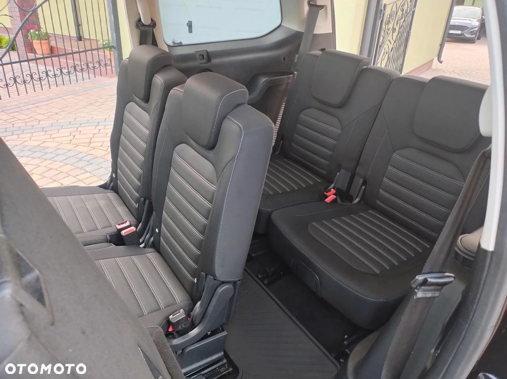 Ford Galaxy 2.0 EcoBlue Titanium - 25