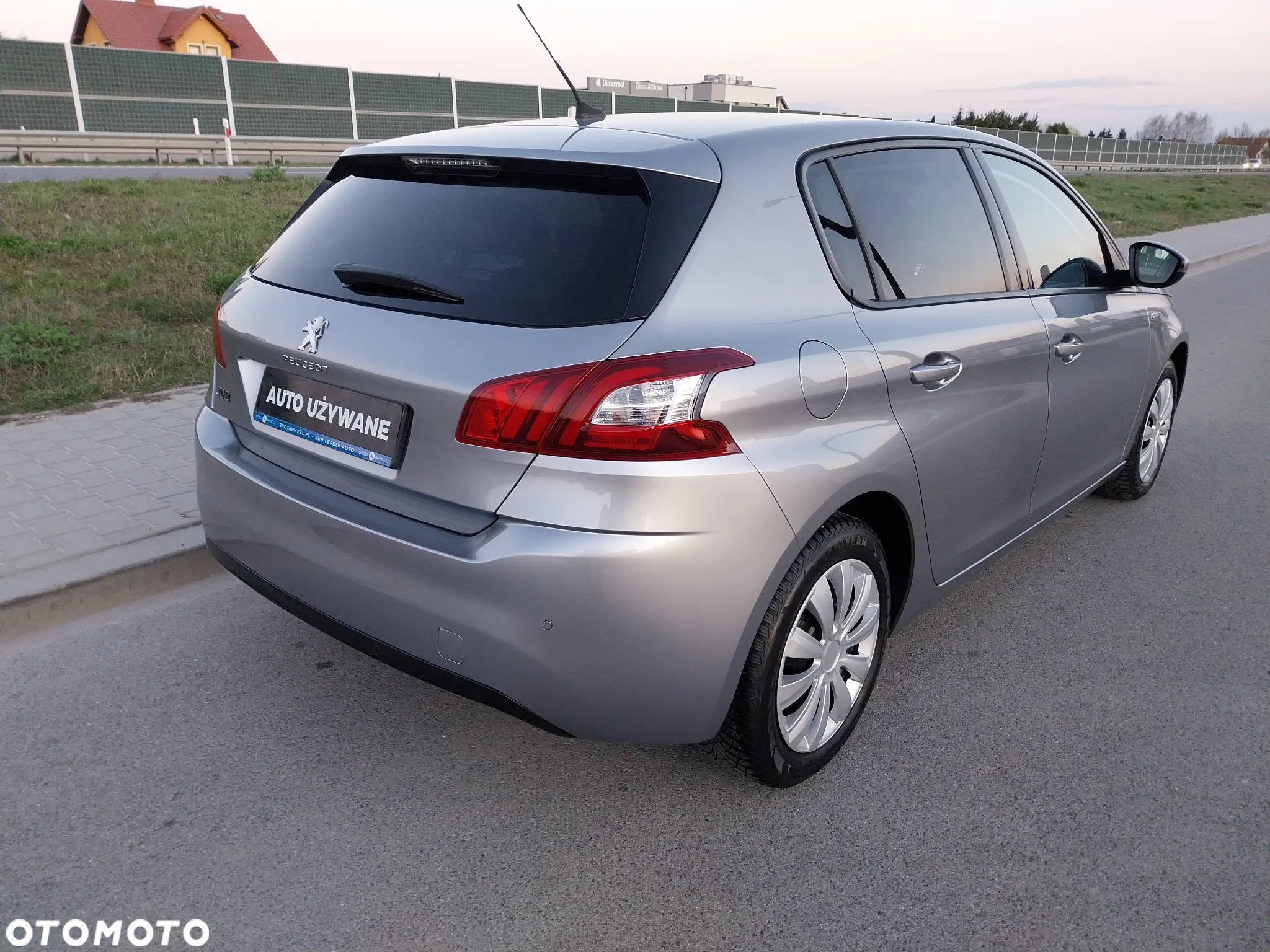 Peugeot 308 1.2 PureTech Style S&S - 32