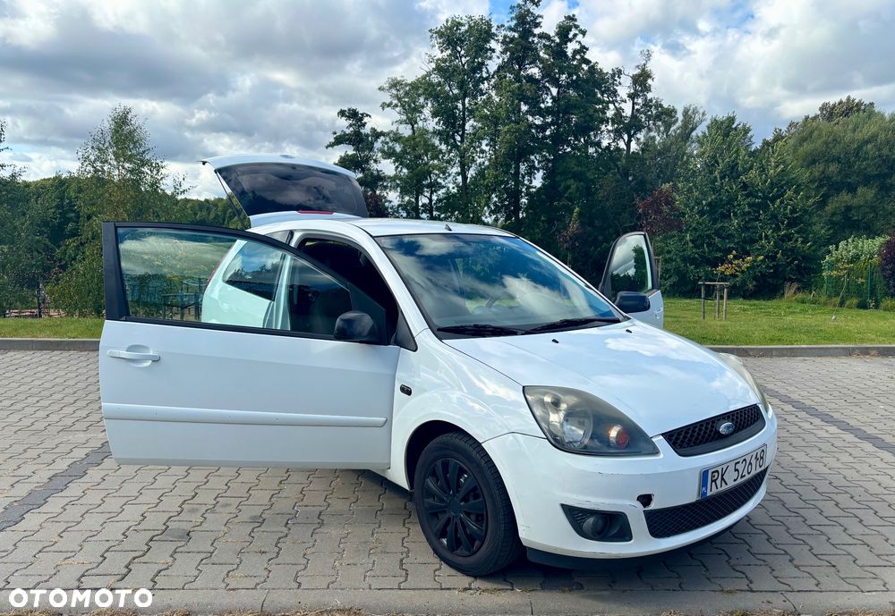 Ford Fiesta 1.4 TDCI - 2