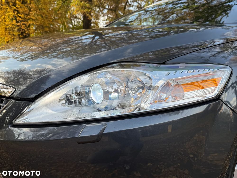 Ford Mondeo Turnier 2.5 Titanium S - 37