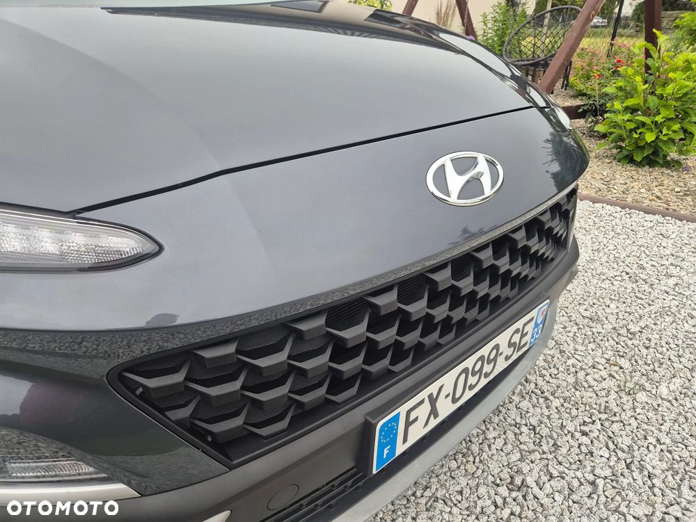 Hyundai Kona - 11