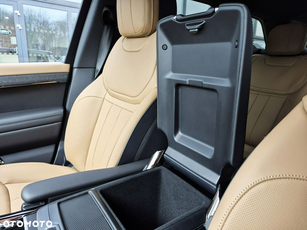 Land Rover Range Rover Sport - 39