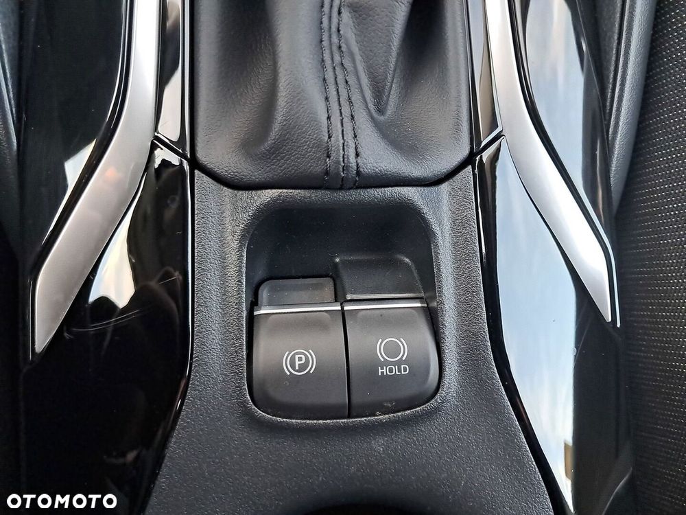 Toyota Corolla 1.8 Hybrid Comfort - 33