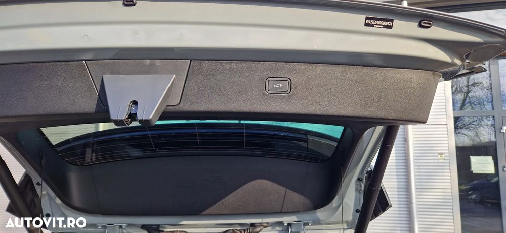 Volvo EX30 Single Motor Extended Range Plus - 13