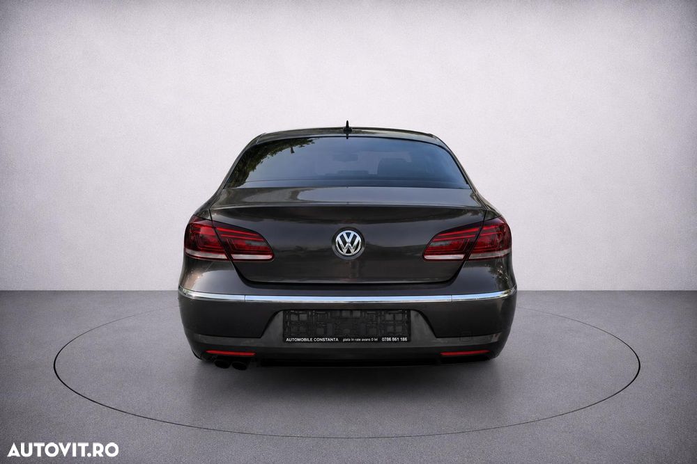 Volkswagen Passat CC - 18