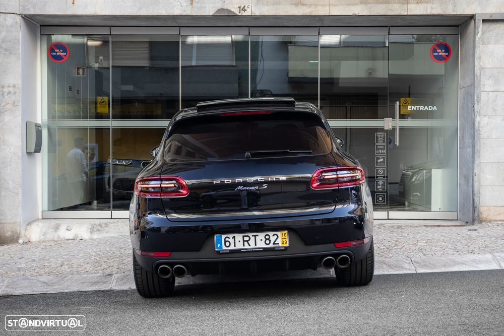 Porsche Macan S - 45