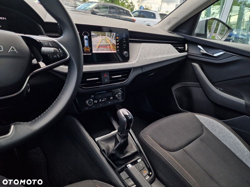 Skoda Kamiq 1.0 TSI Selection DSG - 21