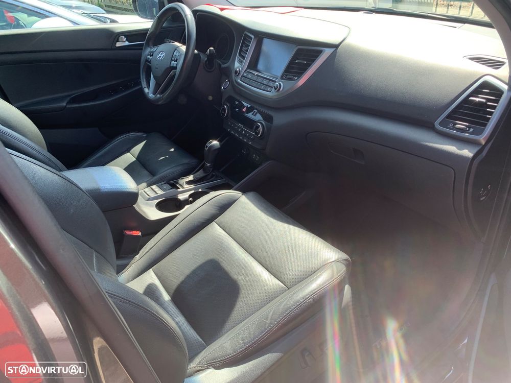 Hyundai Tucson 1.7 CRDi Premium DCT - 25