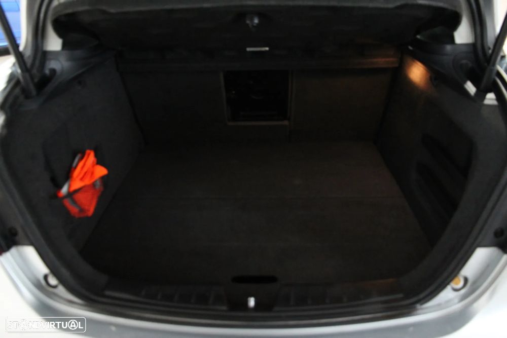 SEAT Toledo 1.9 TDI Reference - 16