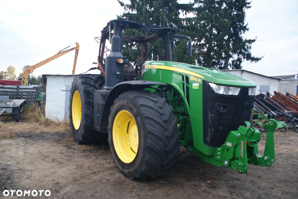 John Deere 8320R - 3