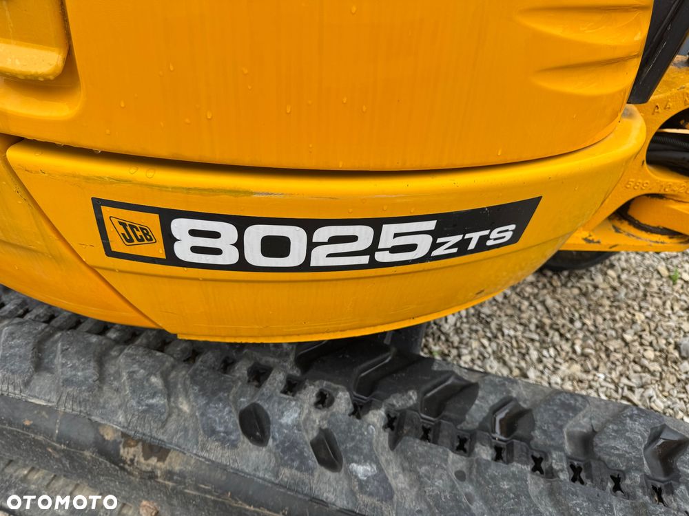 JCB - 3