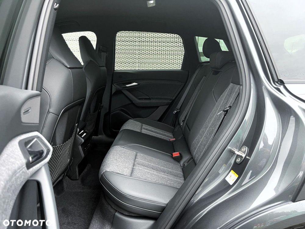Audi Q6 e-tron - 26