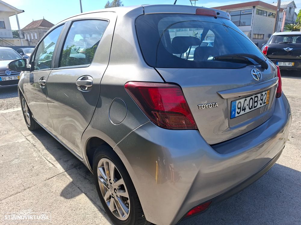 Toyota Yaris 1.4 D-4D Sport+P.Techno +Navi - 3