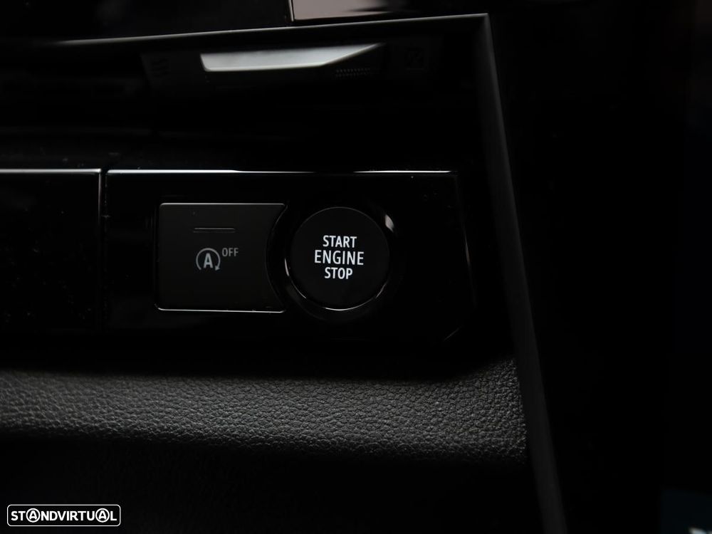 Renault Austral Mild Hybrid 160 Auto Techno - 23