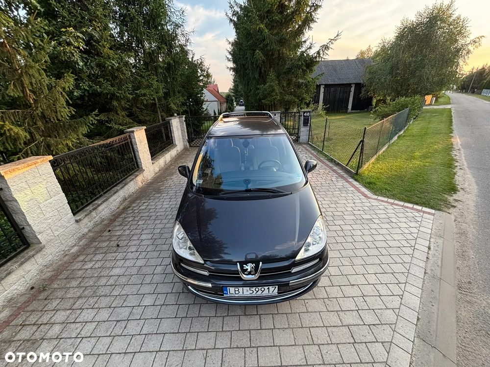 Peugeot 807 HDi 170 Bi-Turbo Automatik Platinum Pullmann - 13